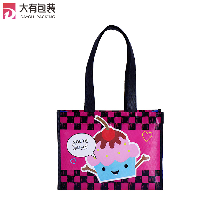 Full Color Printing Lovely Shopping PP Laminated Non Woven Promotion Bag for Cake Sweet Spot